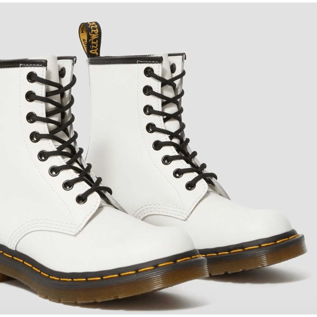Dr. Martens, Women's Smooth Boot (White)