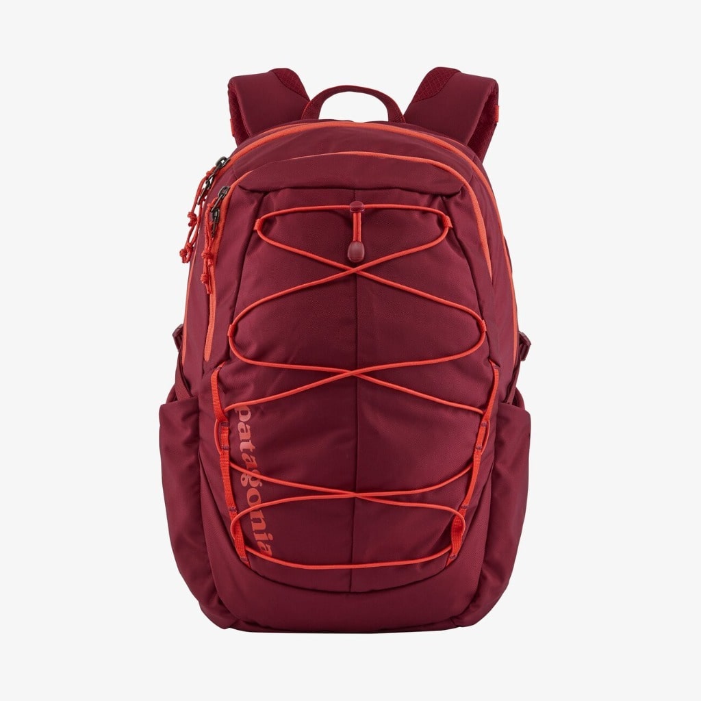 Patagonia, Women's Chacabuco 28 Liter Backpack (Red)