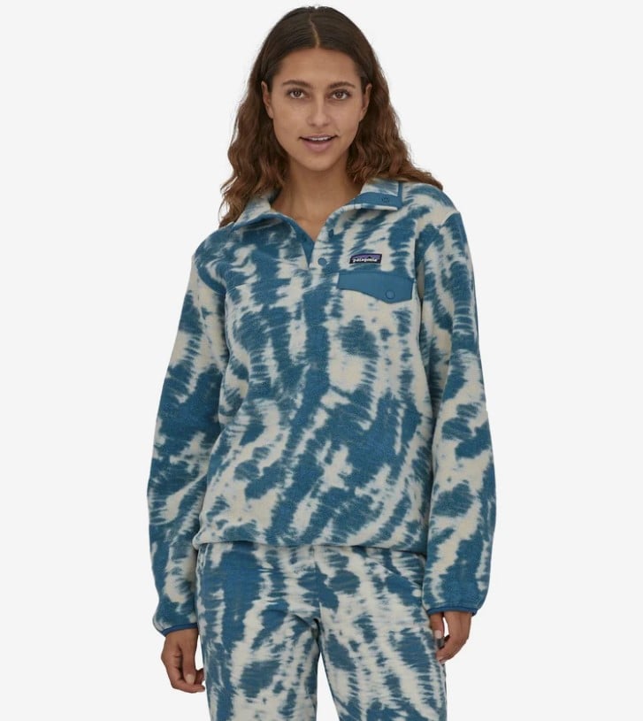 Patagonia, Women's Lightweight Synchilla Snap-T Fleece Pullover (Wavy Blue)